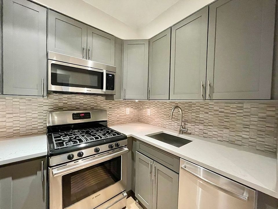 1st image of 361 E 50th St #F2