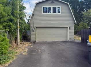 5435 NE Mason St #A, Portland, OR 97218