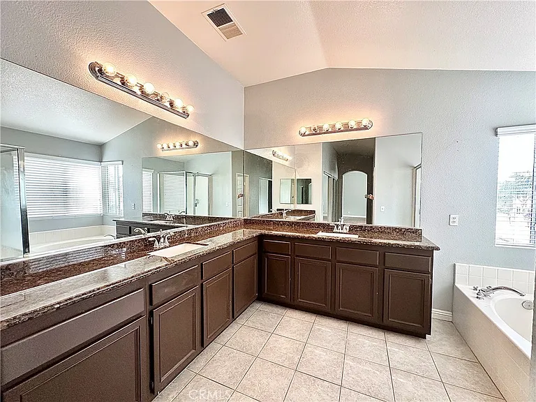 7407 Carrollton Pl — Photo 11