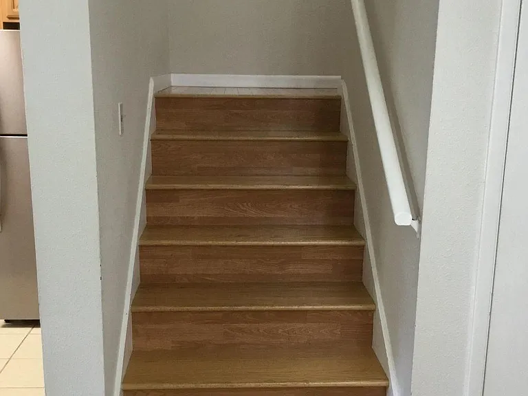 1025 W 19th 16c St #16C — Photo 14