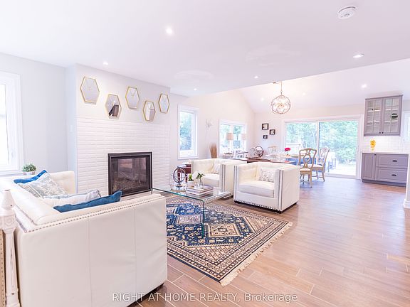 5th image of 815 E Rockaway Rd