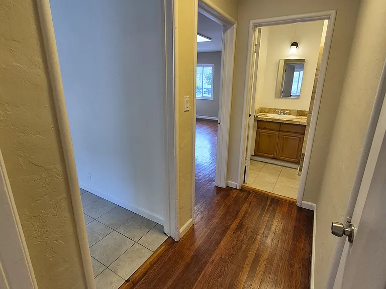 605 Foothill Blvd #605 — Photo 13