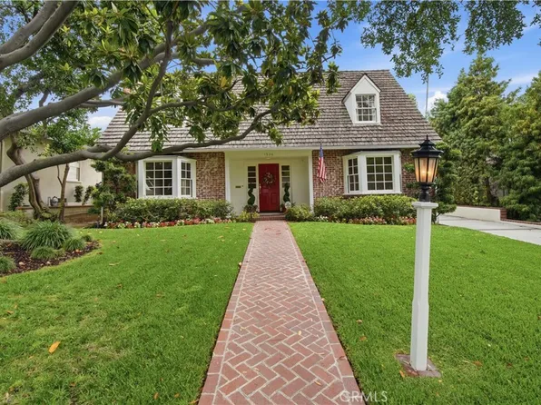 1536 Bradbury Rd, San Marino, CA 91108