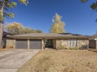 8207 NW 85th St, Oklahoma City, OK 73132