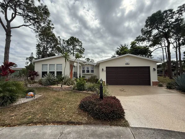 564 Catalina Ct, N Ft Myers, FL 33903