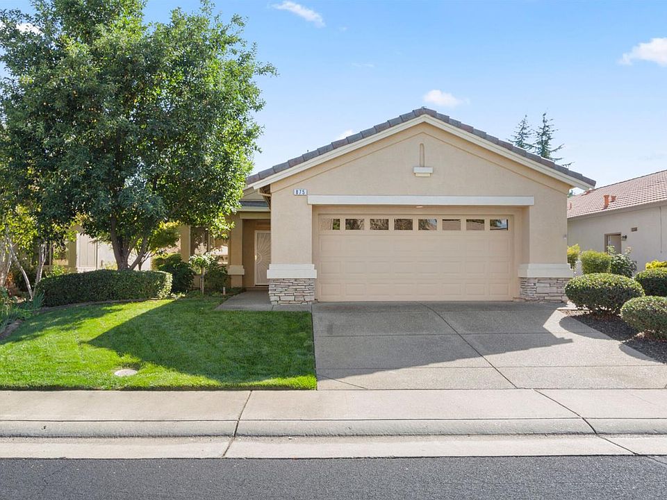 1st image of 875 Bridalveil Ln