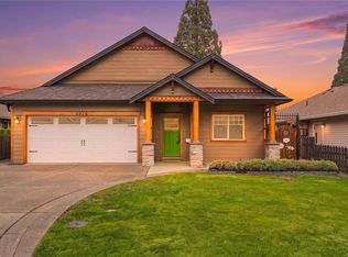 5926 Tower Pl, North Cowichan, BC V9L 0E1