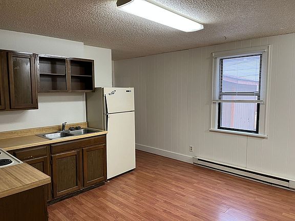 2nd image of 715 N 31st St APT 4