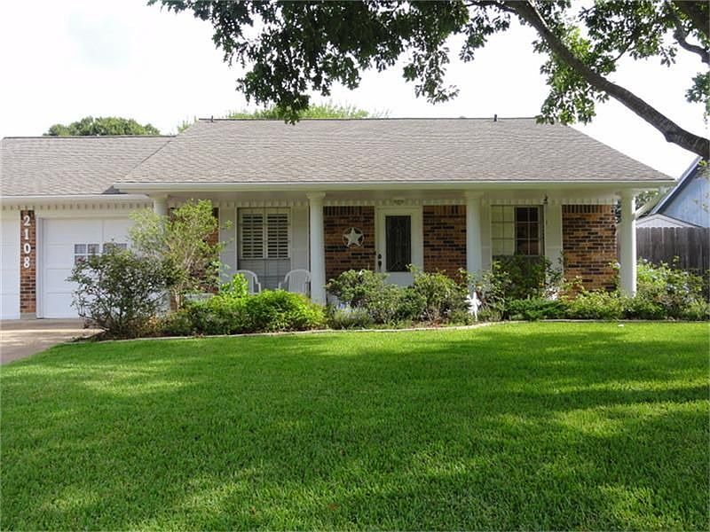 1st image of 2108 N Yorktown Ct