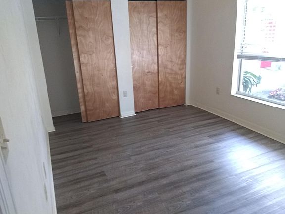3rd image of 7650 NW 180th St