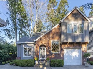 6437 SW Raleighwood Ct, Portland, OR 97221