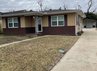 1208 Dupont Dr, Orange, TX 77630
