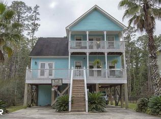5121 Skiff Ln, Gulf Shores, AL 36542