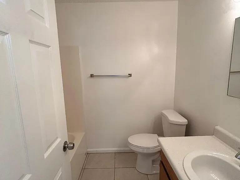 Unit Photo
