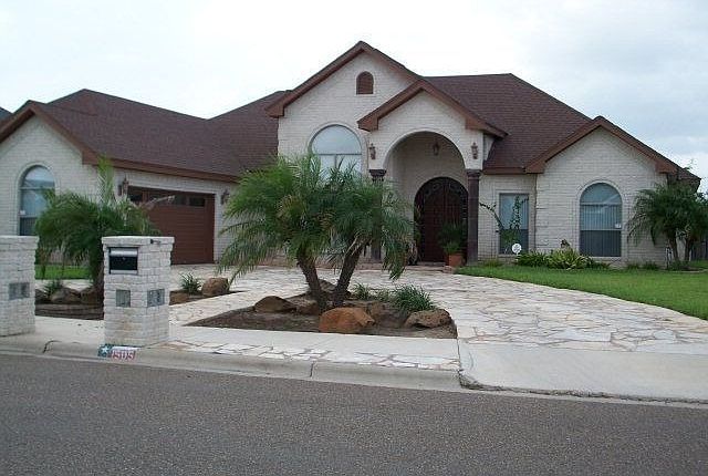 2nd image of 1505 Sheri Lee Dr