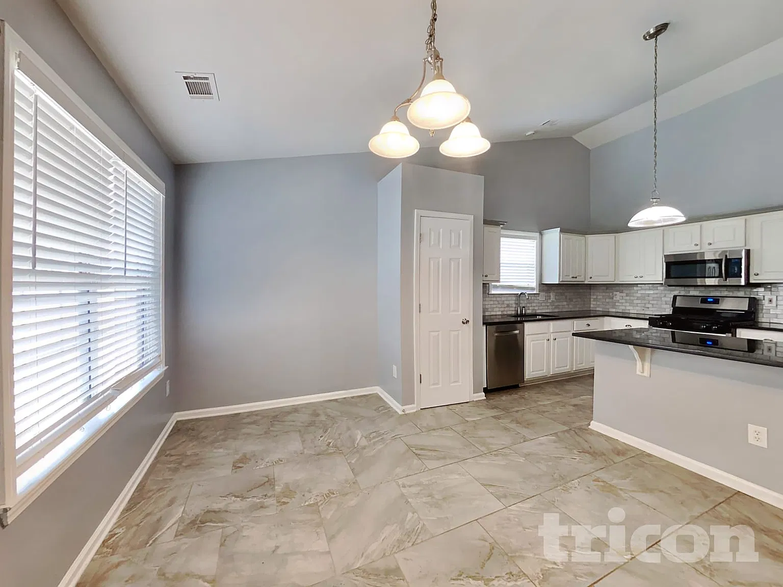 306 Fairdale Trace Stockbridge GA — Photo 4