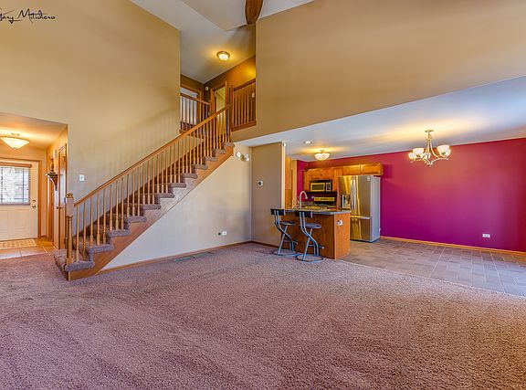 3rd image of 9955 Gettler St