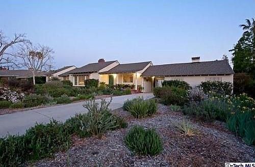 1st image of 840 Vallombrosa Dr