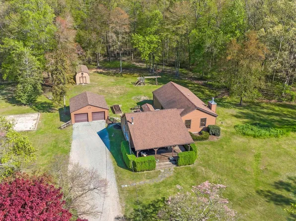 832 Saw Mill Rd, Townsend, DE 19734