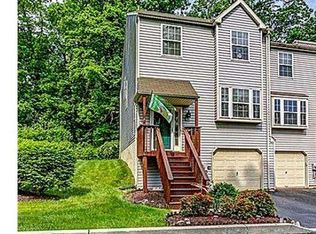 341 Brookside Dr, Downingtown, PA 19335