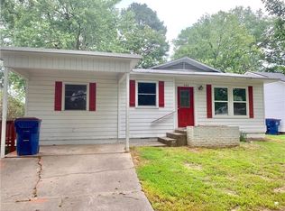 420 N 40th St, Fort Smith, AR 72903
