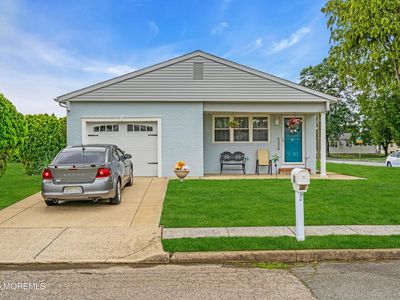 81 Encinitas Drive, Toms River, NJ, 08757