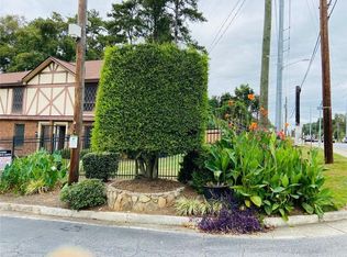 3293 Abbeywood Dr, Decatur, GA 30034