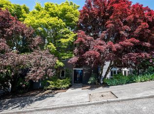 1324 W Emerson St APT 303, Seattle, WA 98119