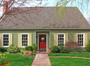 12 Richmond Ave, Medford, OR