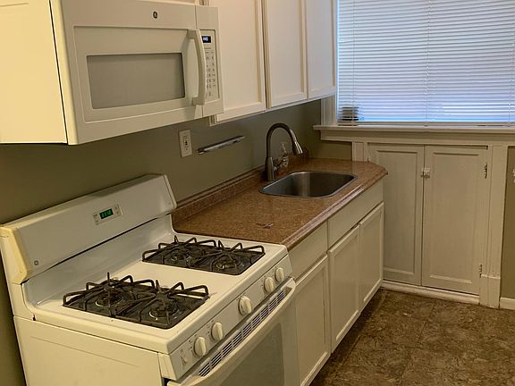 4th image of 1917 Maury Ave #1F