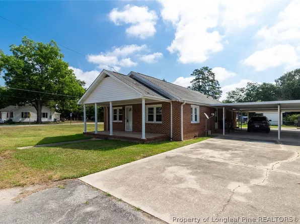 155 Halsey St, Lumberton, NC 28358
