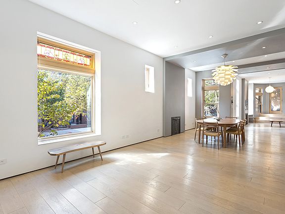 3rd image of 345 Park Pl