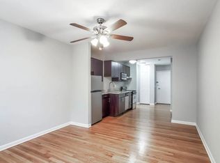 657 W Grace St #3, Chicago, IL 60613