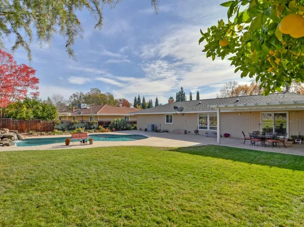 4162 Riva Ridge Dr, Fair Oaks, CA 95628
