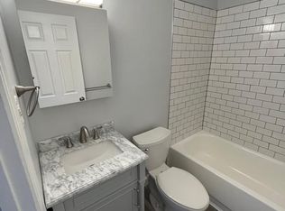 805 Center Ave #6, Pittsburgh, PA 15215