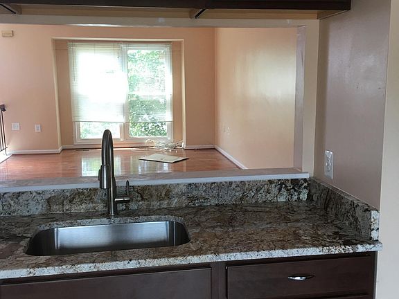 2nd image of 39 Scarlet Sage Ct