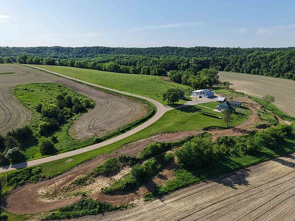 4th image of 7469 Grant River Rd