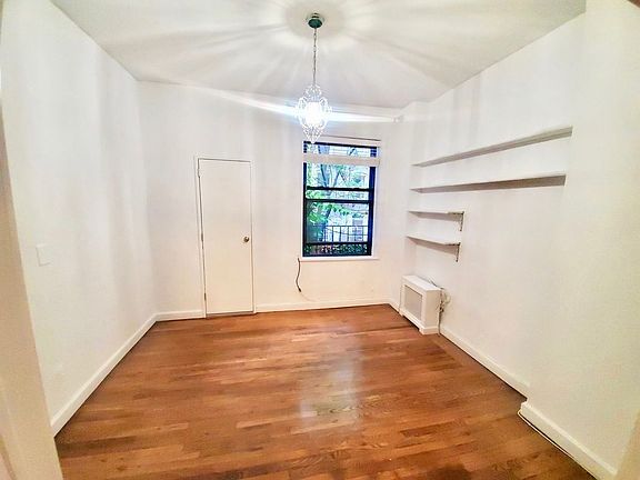 4th image of 522 E 88th St APT 2C
