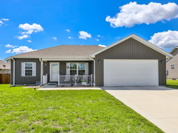 760 W Stewart Street, Bolivar, MO 65613