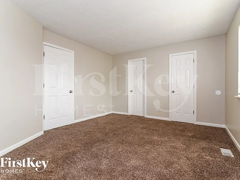 3703 Bonn Blvd — Photo 10