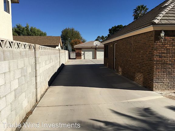 3rd image of 3346 Garehime St