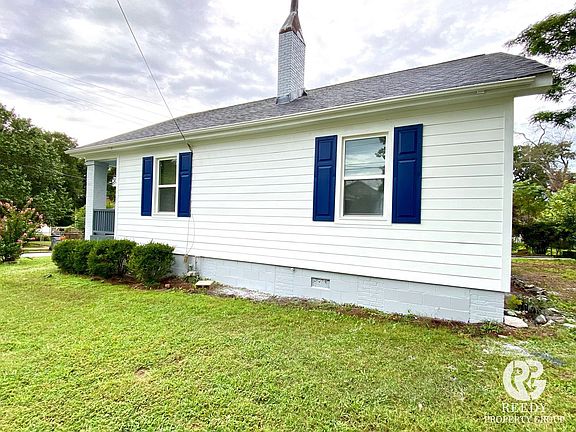 3rd image of 756 Maywood St