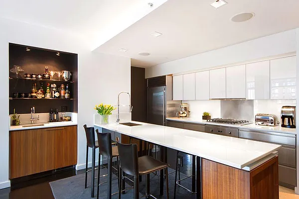 Sold by Corcoran | media 3