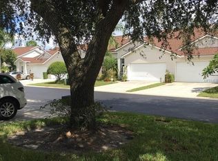 1621 Lake Heron Dr, Lutz, FL 33549