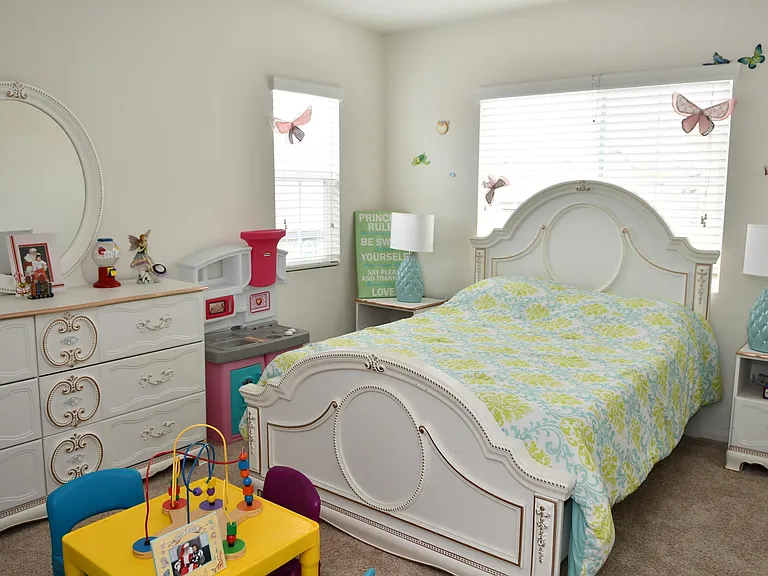 460 Prosperity Dr — Photo 18