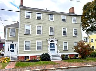 22 Pleasant St #2LR, Salem, MA 01970