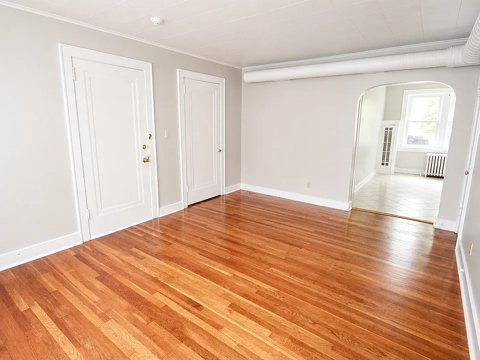37 Overlook Dr