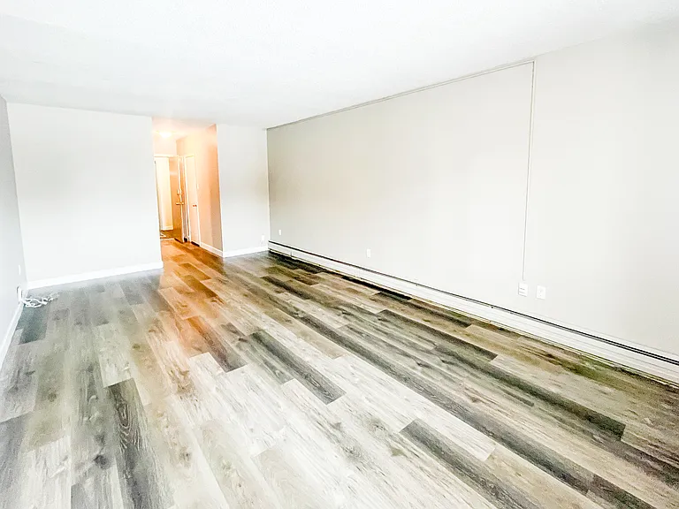 4100 Retallack St — Photo 7