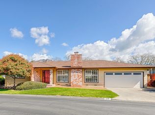 34 Oak Island Cir, Santa Rosa, CA 95409