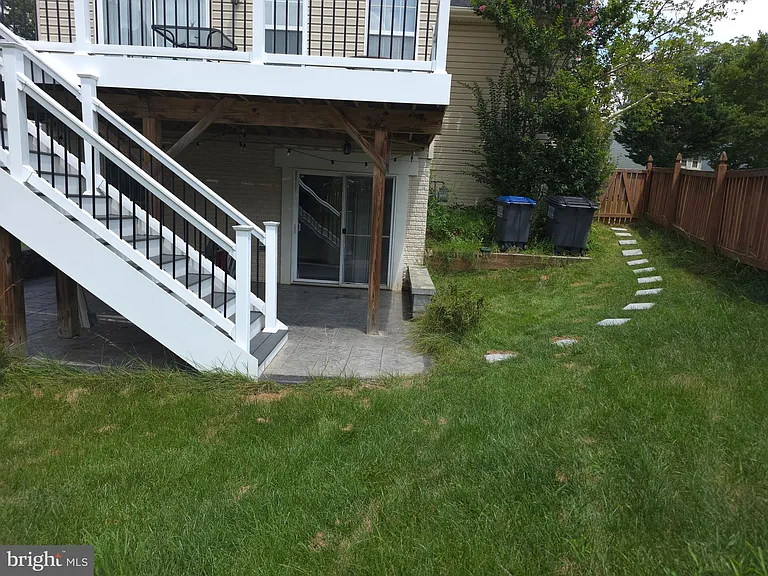 15546 Miller School Pl — Photo 3